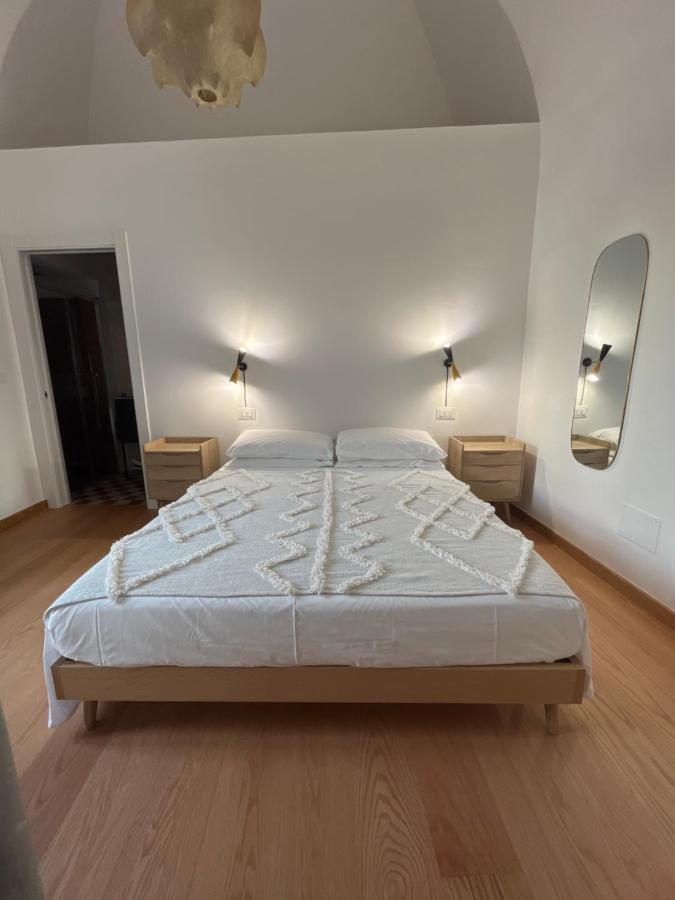 Palazzo Lamantea Boutique Rooms Bisceglie Eksteriør bilde